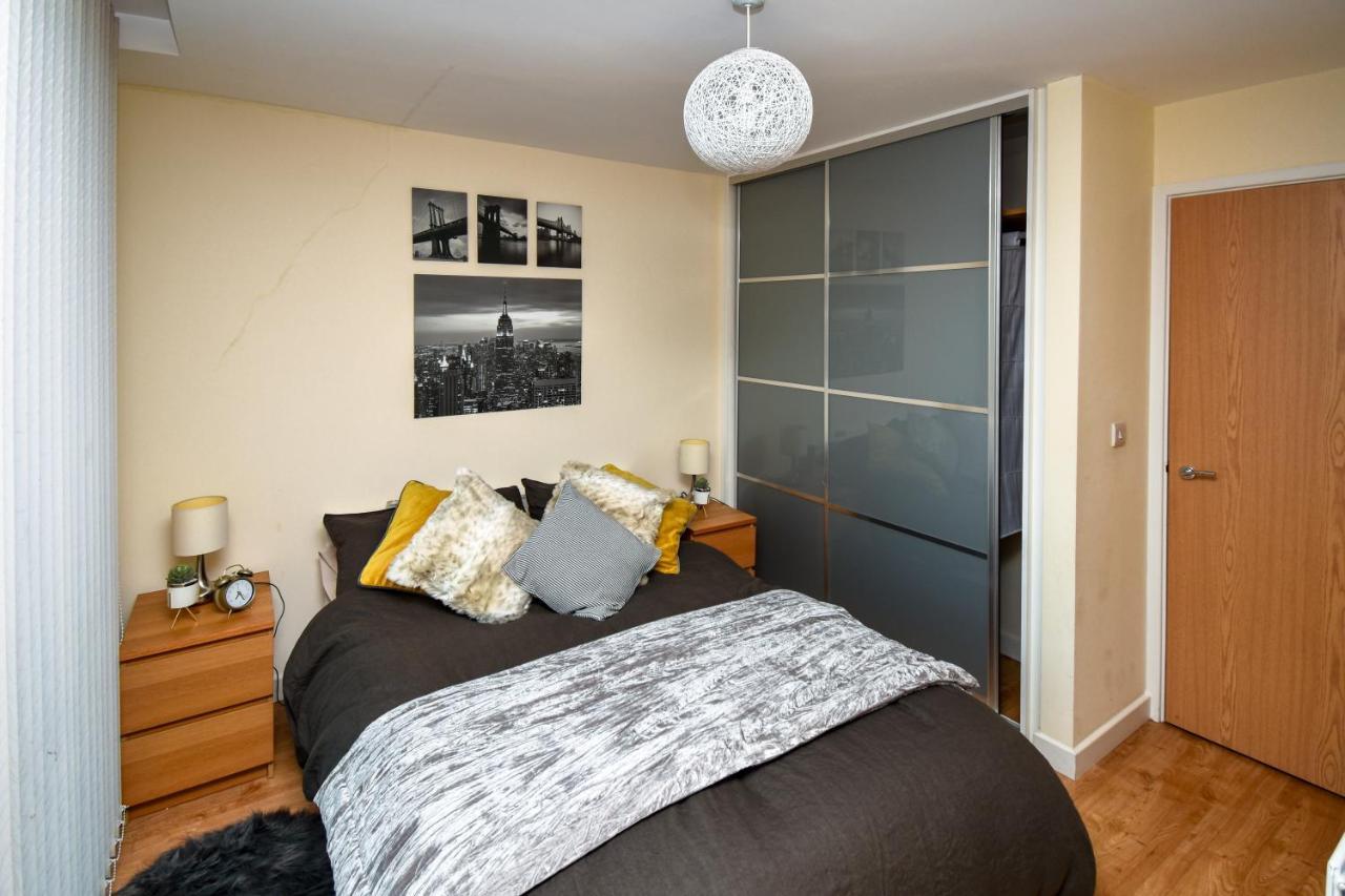 The Hub - Spacious, Bright And Modern With Free Parking Apartamento Milton Keynes Exterior foto