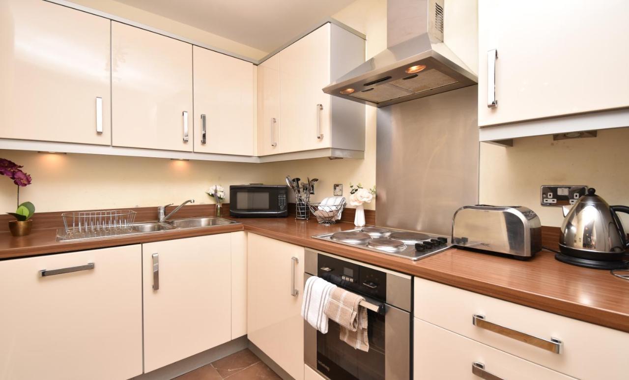 The Hub - Spacious, Bright And Modern With Free Parking Apartamento Milton Keynes Exterior foto