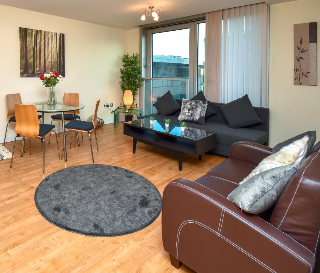 The Hub - Spacious, Bright And Modern With Free Parking Apartamento Milton Keynes Exterior foto