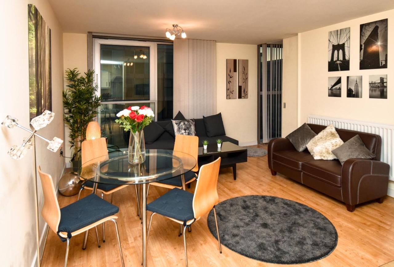 The Hub - Spacious, Bright And Modern With Free Parking Apartamento Milton Keynes Exterior foto